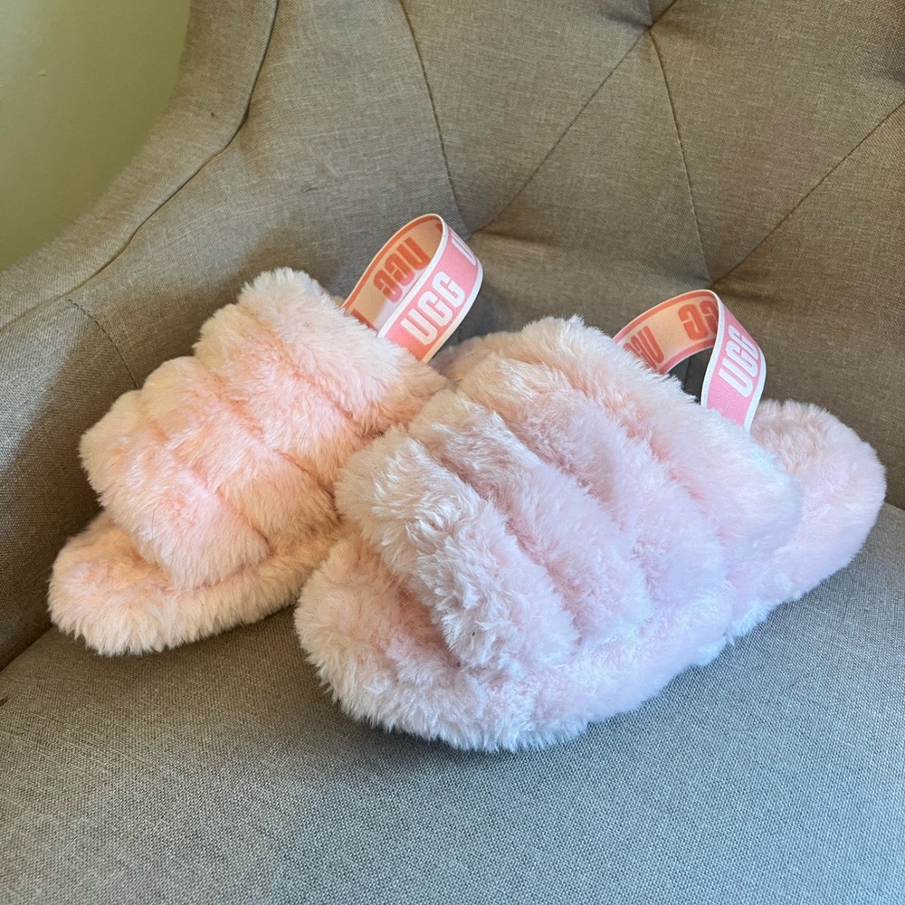 UGG Fluff Yeah Pink Slides